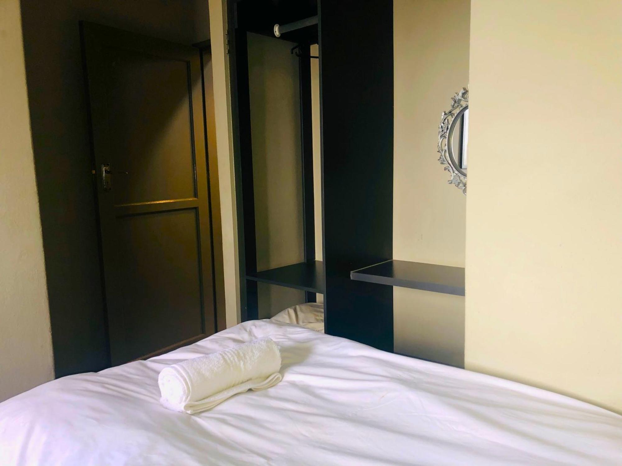 Elephant Springs Bela-Bela Room photo
