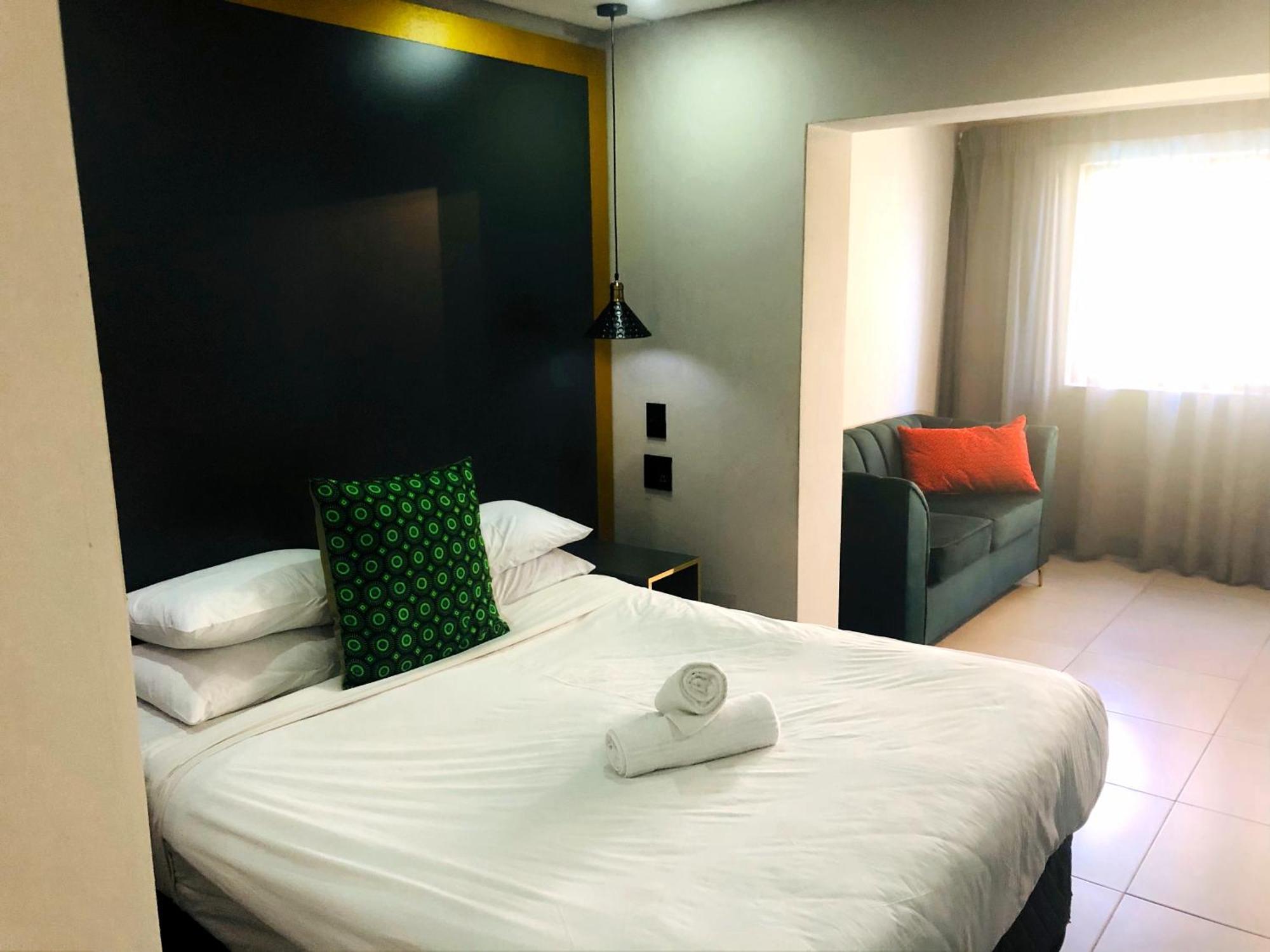 Elephant Springs Bela-Bela Room photo