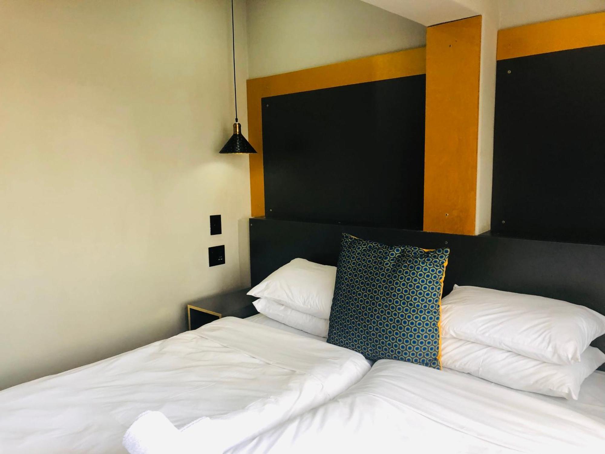 Elephant Springs Bela-Bela Room photo
